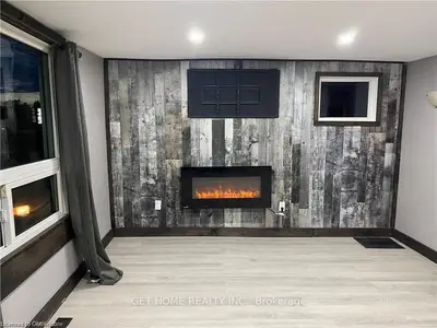 100 Lincoln Street, Welland, On L3c 5j7