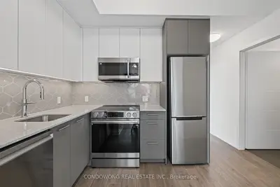 30 Francis Street S 609, Kitchener, On N2g 1h7