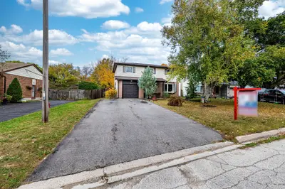 24 Carberry Road Street, Erin, On N0b 1t0