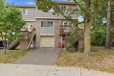 30 Green Valley Drive W #36, Kitchener, On N2p 1g8