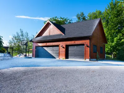 1257 Portage Road, Kawartha Lakes, On K0m 2b0