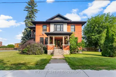 48 Hall Avenue E, Renfrew, On K7v 2s3