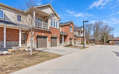 403 Westwood Drive 18, Kitchener, On N2m 0b5