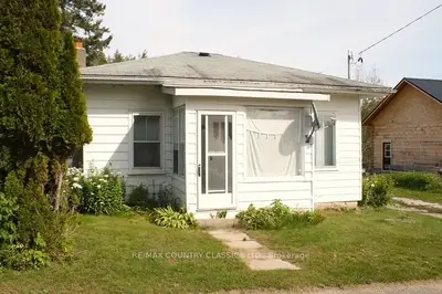 79 Wollaston Lk Road, Wollaston, On K0l 1p0