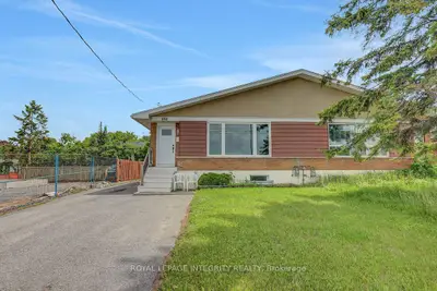 892 Baseline Road B, Cityview - Parkwoods Hills - Rideau Shore, On K2c 0a4