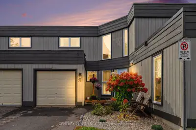 71 Compata Way, Blackburn Hamlet, On K1b 4x1