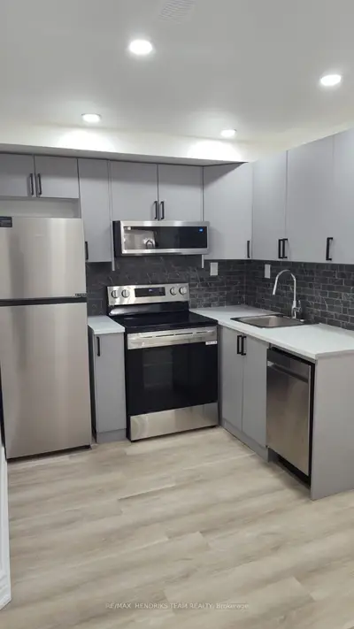 199 Port Crescent E Basement, Welland, On L3b 0n2