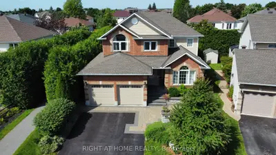 31 Forillon Crescent, Kanata, On K2m 2w7