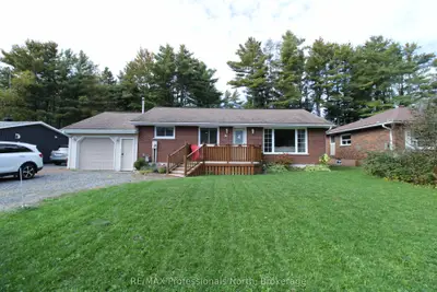 83 Pine Street, Bracebridge, On P1l 1k8