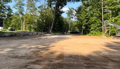 1108 Xavier Street, Gravenhurst, On P0e 1g0