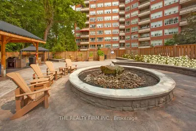 10 Beechwood Place 105, London South, On N6c 1h7