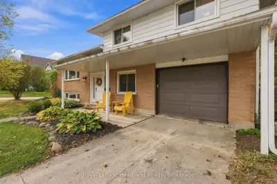 11 William Street N, Minto, On N0g 1m0