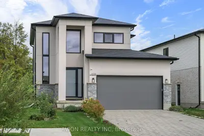 1779 Applerock Avenue, London North, On N6g 0w1