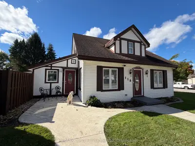 118 Victoria Street E, North Huron, On N0g 2w0