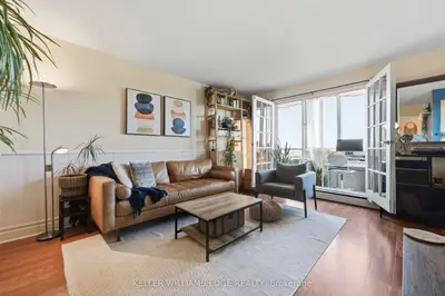 101 Queen Street S 704, Hamilton, On L8p 3r9