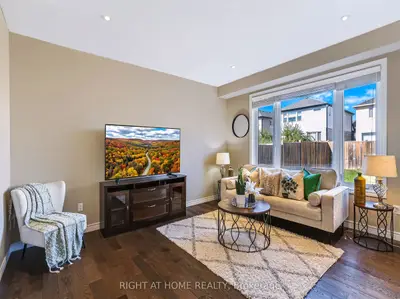 402 Tansbury Street, London North, On N6g 3e7