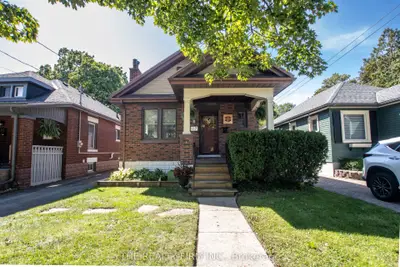 117 Thornton Avenue, London East, On N5y 2y6