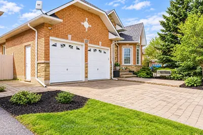 137 PINEHILL Drive, Hamilton, ON L0R 1P0