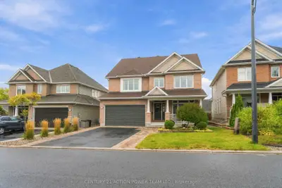 703 Mashkig Avenue E, Orleans - Cumberland And Area, On K4a 0y7