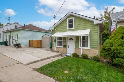 71 Beverly Street, Cambridge, On N1r 3z6
