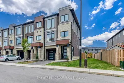 55 Sentinel Lane, Hamilton, On L9c 0e8