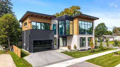 41 Alice Street W, Blue Mountains, On N0h 2p0