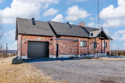 16040 County Rd 18 Road, South Stormont, On K0c 1r0