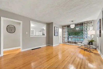 14 MUNRO Avenue, Belleville, ON K8N 1K1