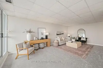 389 Dundas Street 1901, London East, On N6b 3l5
