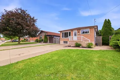 59 Aterno Drive Main, Hamilton, On L9c 5s4