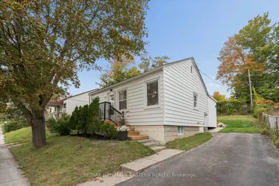 482 Wellington Street W, Peterborough, On K9h 5c5