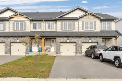 18 Margaret Graham Terrace, Smiths Falls, On K7a 0b9