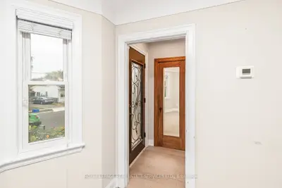 187 West 2nd Street, Hamilton, On L9c 3g2