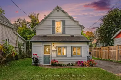 174 Munro Street, Carleton Place, On K7c 1h1