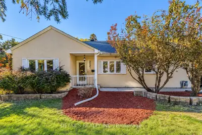 3021 RICHMOND Road, Britannia Heights - Queensway Terrace N and Area, ON K2B 6S6
