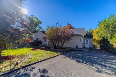 3021 RICHMOND Road, Britannia Heights - Queensway Terrace N and Area, ON K2B 6S6