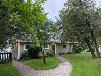 56 R7 Road, Rideau Lakes, On K0g 1l0