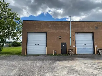 360 York Road C5, Niagara-on-the-lake, On L0s 1j0