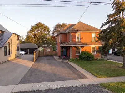 310 Clarence Street, Port Colborne, On L3k 3g8
