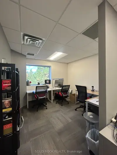 5 Corvus Court #207, Country Place - Pineglen - Crestview And Area, On K2e 7z4