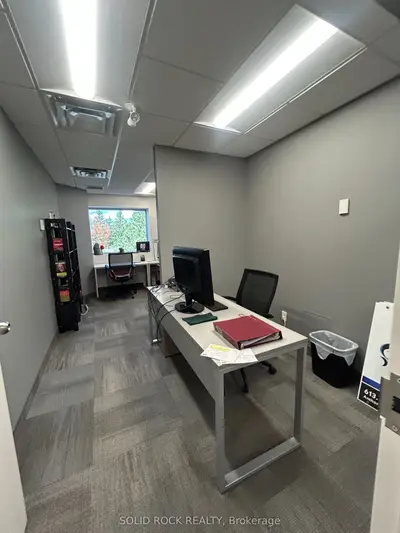 5 Corvus Court #207, Country Place - Pineglen - Crestview And Area, On K2e 7z4