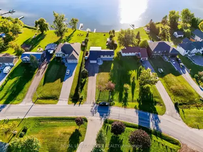 210 Washburn Island Road, Kawartha Lakes, On K0m 2c0