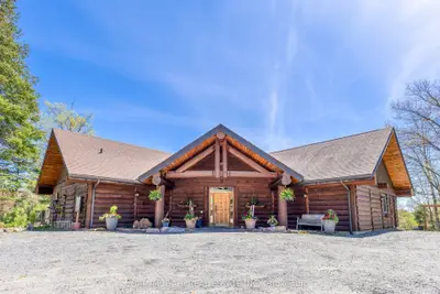 9 Little Beaver Boulevard, Seguin, On P2a 0b2