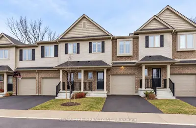 50 Pinnacle Drive 35, Kitchener, On N2p 0h8