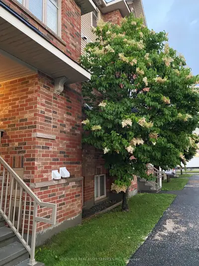 151 Keltie Private, Barrhaven, On K2j 0a1