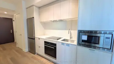 101 John Street N 1017, Hamilton, On L8r 0b8