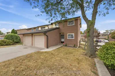 195 Queen Victoria Drive 38, Hamilton, On L8w 1w6