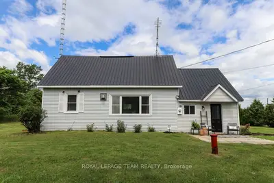 6774 Mcleansville Road, Augusta, On K0e 1x0