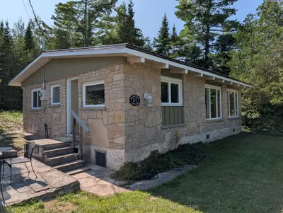 173 Isthmus Bay Road, Northern Bruce Peninsula, On N0h 1w0