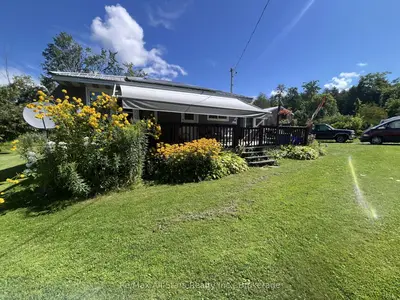 2 Alexander Avenue, Kawartha Lakes, On K0m 1l0